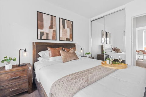 Hidden Gem At Caulfield Park - Brisbane 4u 3