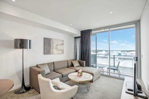 Hidden Gem Studio In The Heart Of Chatswood - Tourism Brisbane 0