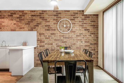 Hidden Gem In Woonona - Tourism Brisbane 3