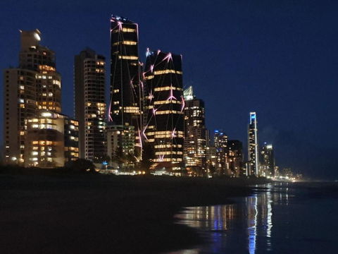 High-End Apartment In The Soul Of Surfers Paradise - Tourism Brisbane 2