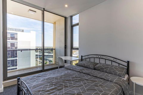 High Level 2B Dual Balconies In Mascot Heart - Tourism Brisbane 1