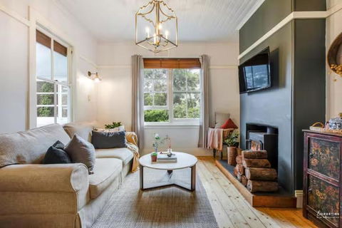 Highland Cottage- Modern Country Life At Leura - Tourism Brisbane 2