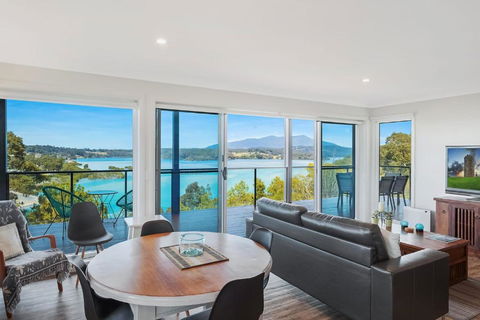 Hillcrest Views Of Wagonga - Tourism Brisbane 1