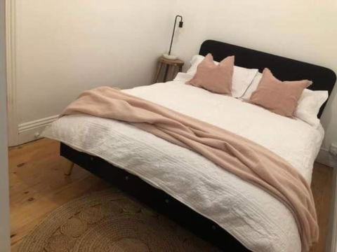 Historic Cottage - Tourism Brisbane 3