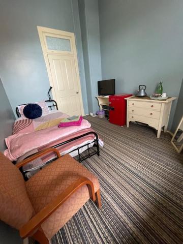 HISTORIC STAR LODGE And STATION MASTERS HOUSE NARRANDERA - Tourism Brisbane 2