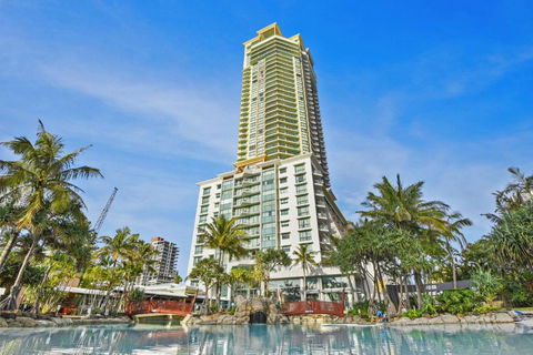 Holiday Holiday Crown Towers - Tourism Brisbane 1