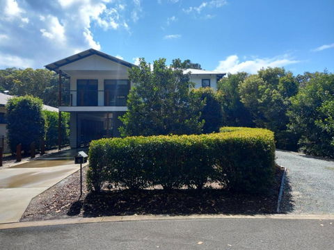 Ibis 9 House - Tourism Brisbane 1