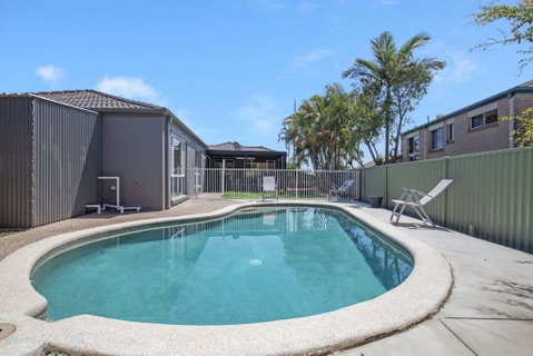 Home Away From Home - Tourism Brisbane 0