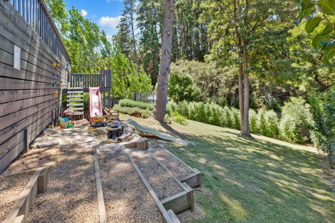 Honey Bee Lodge At Goughs Bay - Tourism Brisbane 3