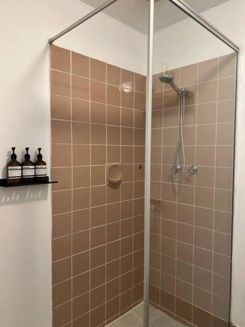 Humble & Cosy, In The Heart Of East Vic Park - Tourism Brisbane 3