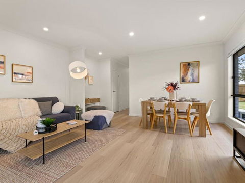 Ideal For Getaway - 3BR Home - Tourism Brisbane 0