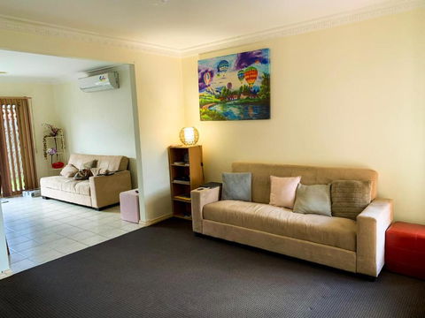 In The Heart Of Epping Shared House - Tourism Brisbane 3