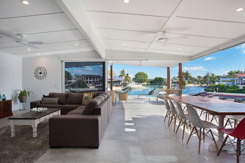 INCREDIBLE VALUE - Perfect For Large Families - Tourism Brisbane 2