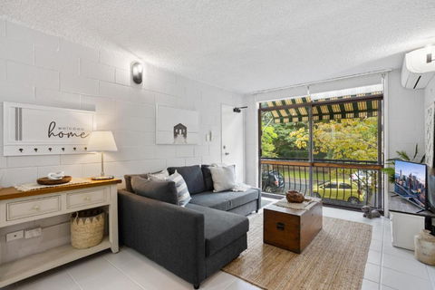 Inner City Apartment Living In Quiet Location - Tourism Brisbane 0