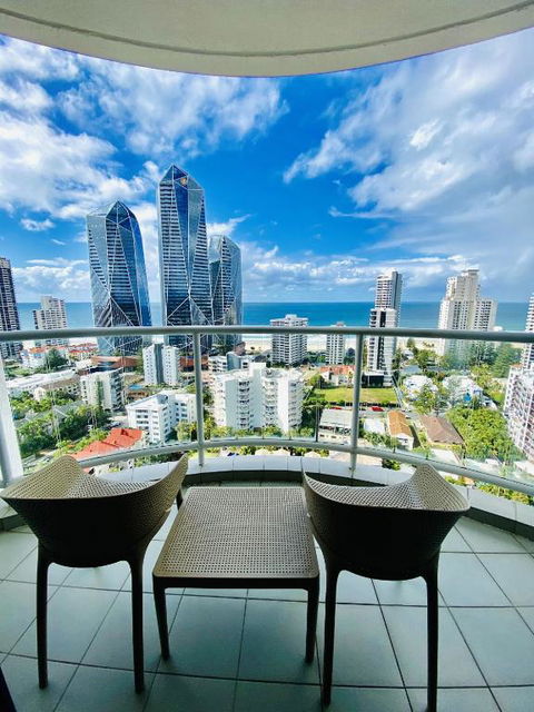 Hotel Room Ocean View Surfers Paradise - Tourism Brisbane 0