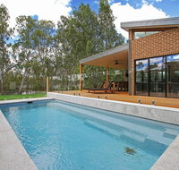 Adori Maloo - Bundalong - Brisbane Tourism