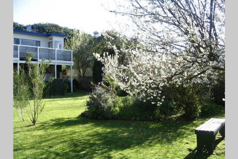 Adrift At Ventnor On Phillip Island, Pets - Brisbane Tourism 3