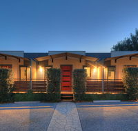 Airport Tourist Village Melbourne - Tourism Brisbane