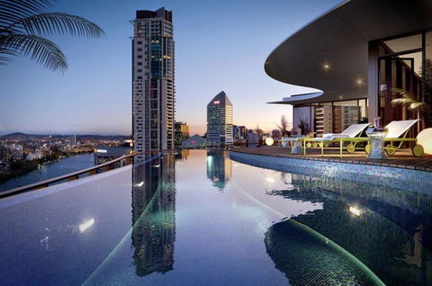 AirTrip Apartments On Queen Street - Tourism Brisbane 0