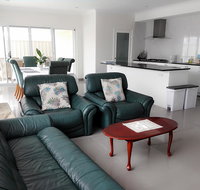 Alkimos Beach Retreat - Tourism Brisbane