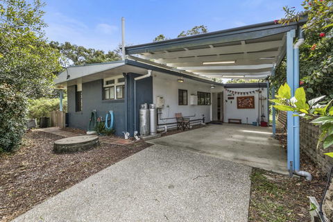 Allamanda Cottage - Tourism Brisbane 0