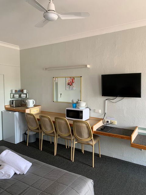 Alluna Motel - Tourism Brisbane 3