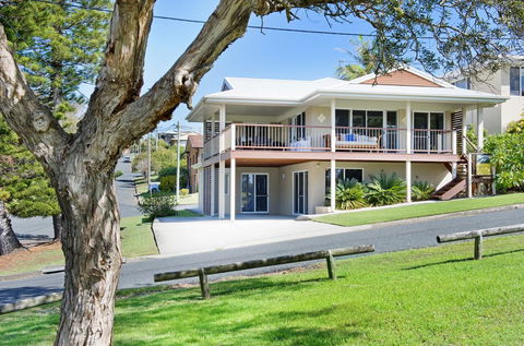 Allure By The Sea - Brisbane Tourism 0