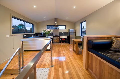 Alofi - Tourism Brisbane 1