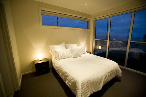 Aloha Beachfront Port Fairy - Tourism Brisbane 3
