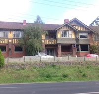Alpine Retreat Hotel - Brisbane Tourism