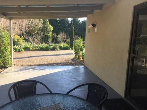 Altona Garden Retreat - Brisbane Tourism 1