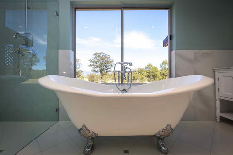 Amani - Tourism Brisbane 0