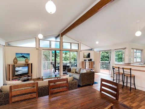 Amaroo House - Tourism Brisbane 0