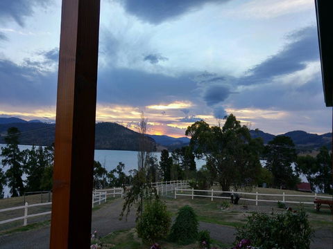 Ambience On Huon Bed & Breakfast - Tourism Brisbane 3