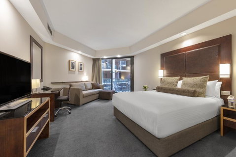 Amora Hotel Riverwalk - Brisbane Tourism 3