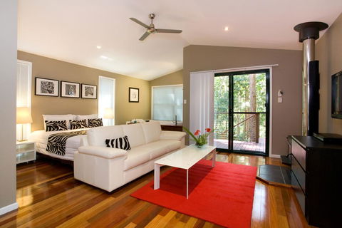 Amore On Buderim Rainforest Cabins - Brisbane Tourism 3