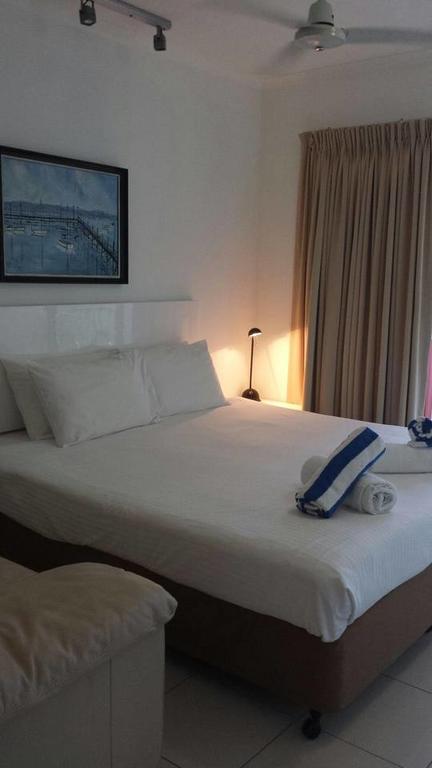 AmphoraStudioPalmCove - Tourism Brisbane 3