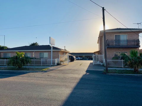 Angel's Rest Motel - Tourism Brisbane 2