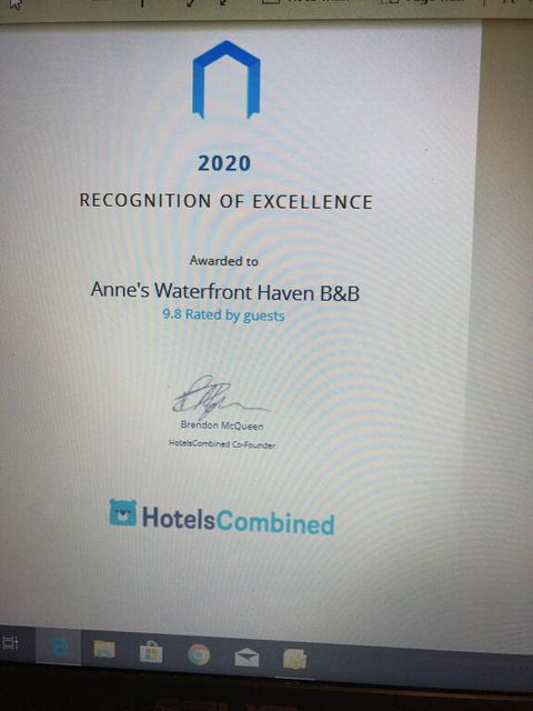 Anne's Waterfront Haven B&B - Tourism Brisbane 1