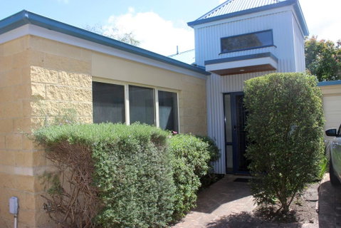 Annie's Place - Brisbane Tourism 0