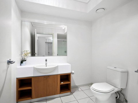 APARTMENT 11 PACIFIC APARTMENTS - Tourism Brisbane 3