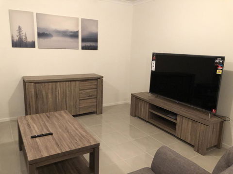 Apple House Tarneit North - Tourism Brisbane 3