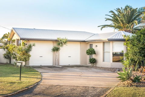 Apurla Hervey Bay - Located At The Point - Tourism Brisbane 2