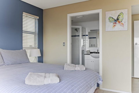 Aqua Shores Award Winning Apartment - Brisbane Tourism 3