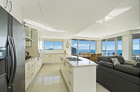 Aqua Vista Resort - Tourism Brisbane 0