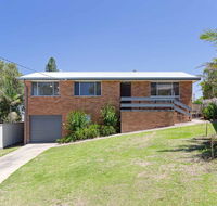 Argyle Cottage' 41 Argyle Avenue - great family home for holidays - Tourism Brisbane