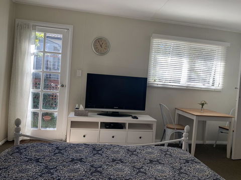 Aroha Studio - Brisbane Tourism 3