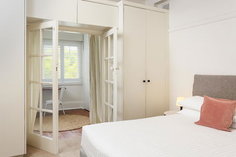 Art Deco Oasis Minutes From The City - Tourism Brisbane 1