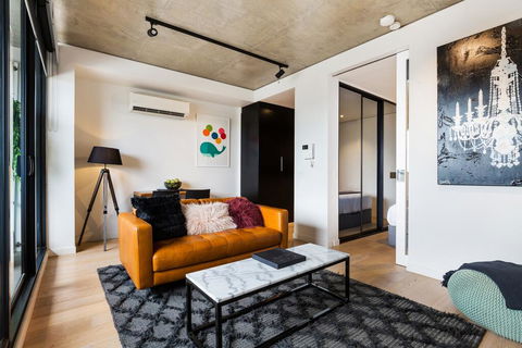 Artsy Apartment CBD City Views And Balcony - Brisbane Tourism 0
