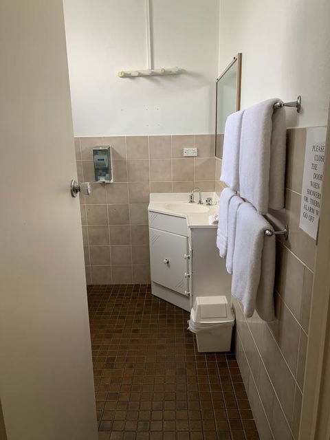 Ashton Motel - Tourism Brisbane 2
